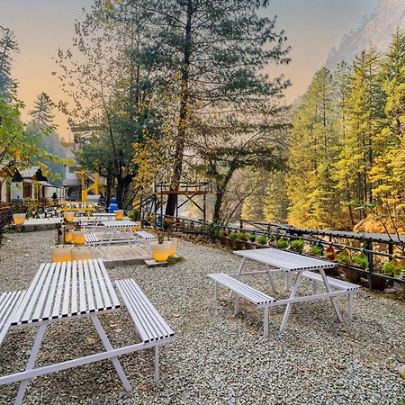 The Hosteller Kasol, Riverside Екстер'єр фото